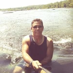 Meet your Posher, Victor